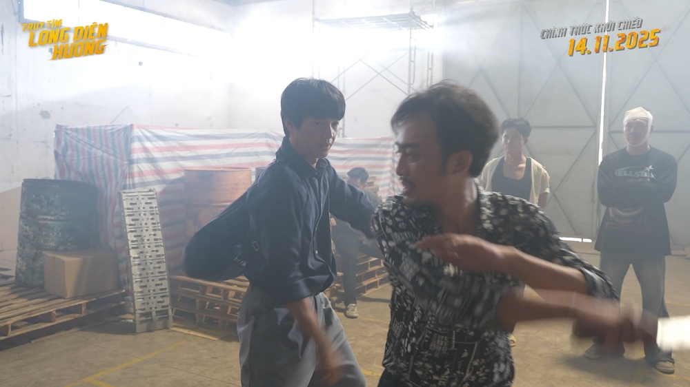 Quang Tuấn bị chấn thương do đóng phim hành động không giật nổi bảng tên ở Running Man