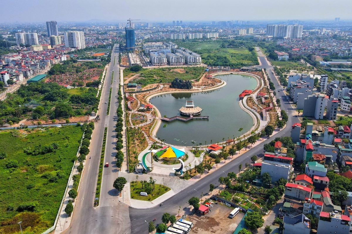 Giá căn hộ nội đô lập đỉnh, dòng tiền dịch chuyển về vùng ven Hà Nội